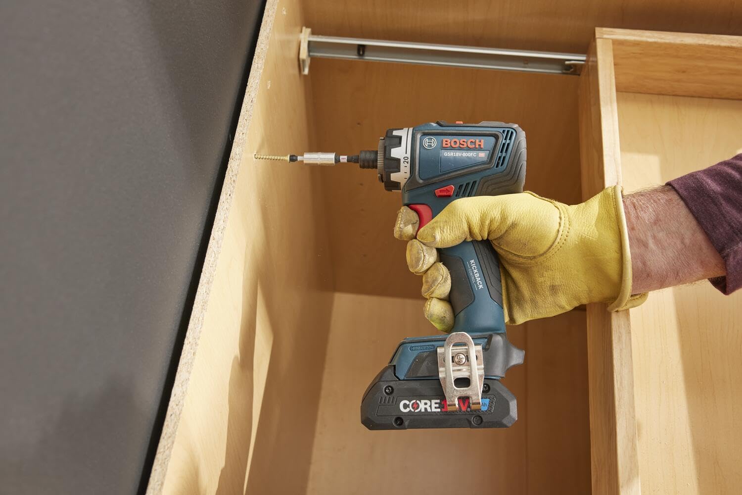 BOSCH GSR18V-800FCB24 18V Drill/Driver with 5-In-1 Flexiclick® System and (1) CORE18V® 4 Ah Advanced Power Battery